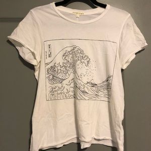 Wave graphic tee
